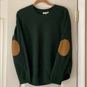 Green August must sweater